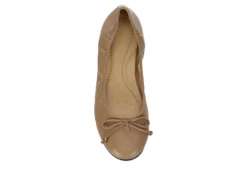 Mootsies Tootsies Womens Cameo Flat - Camel -Rack Room Footwear Sales US 01 105356 05