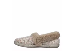 Skechers Womens Cozy Campfire Lazy Sunday Slipper - Taupe 9 Skechers Womens Cozy Campfire Lazy Sunday Slipper - Taupe -Rack Room Footwear Sales US 01 106022 02